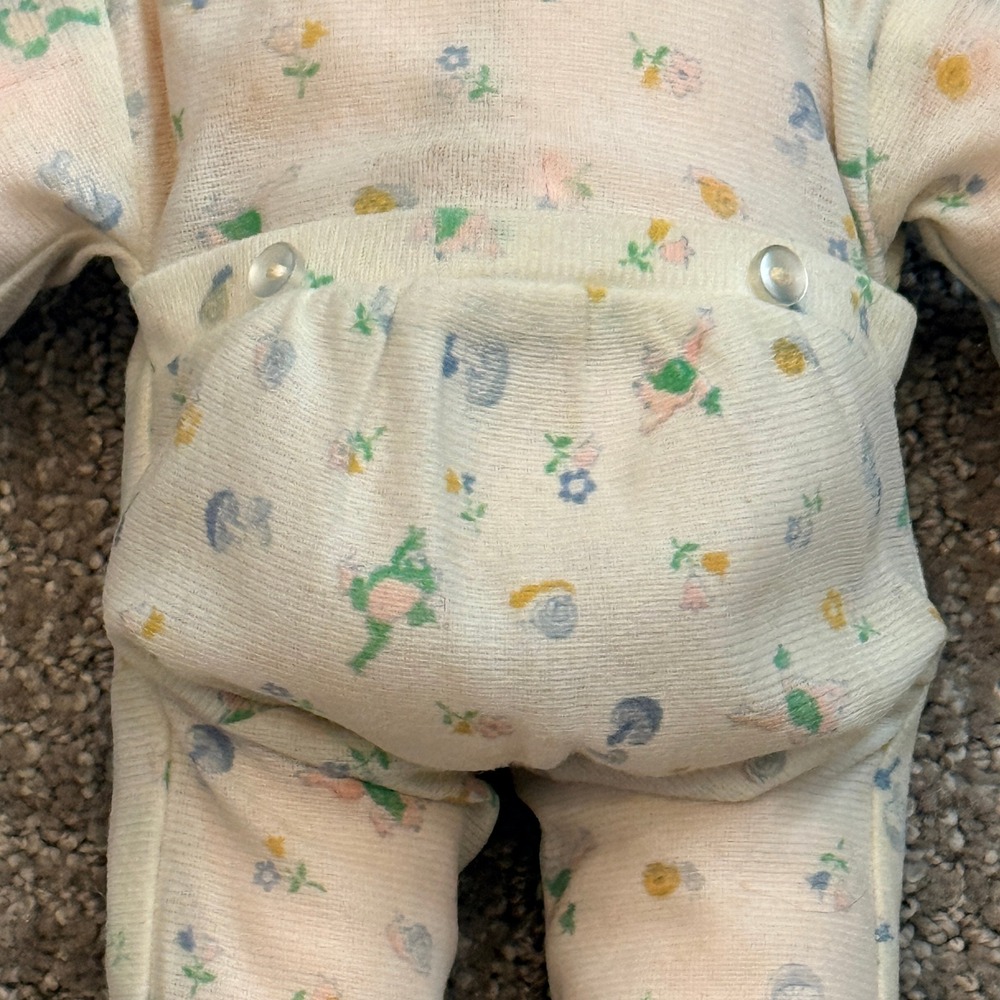 Vintage Madame Alexander Baby Doll Sleep Eyes Floral Lace Sleeper 1977 12in - Picture 10 of 10